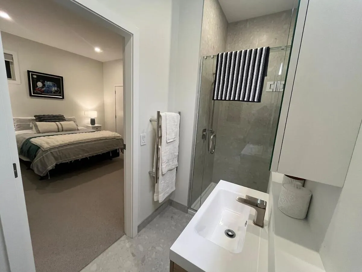 Stunning Executive Family Home! Paraparaumu